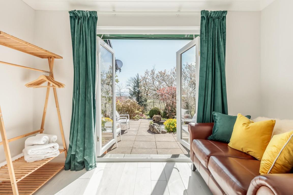 Villa Sylvan Wood, Gorgeous Views Kendal